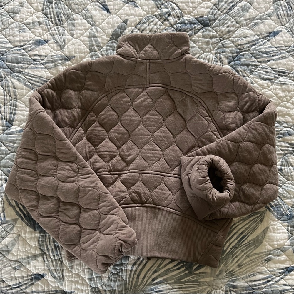 Women's FLX Cropped Quilted Jacket NWT Size XS Truffle - Picture 8 of 15